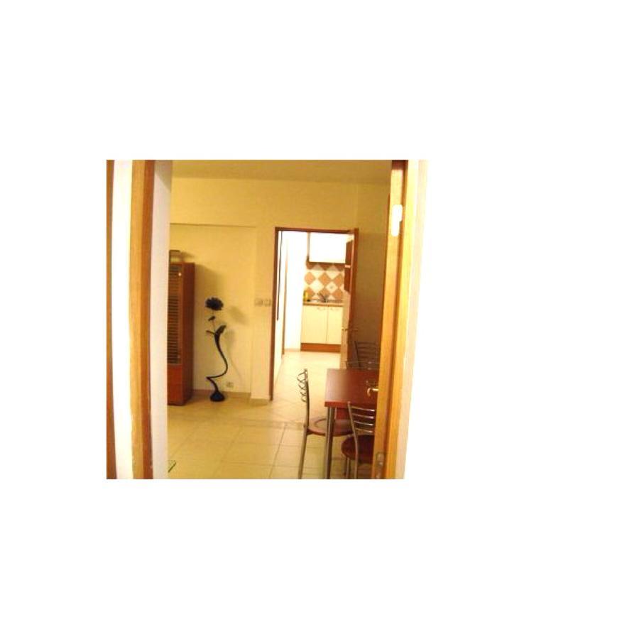 3 Rooms Panoramic 布加勒斯特 外观 照片